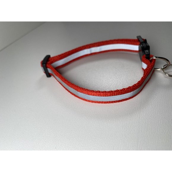 Red Cat Breakaway Collar New With Jingle Bell - Picture 3 of 5